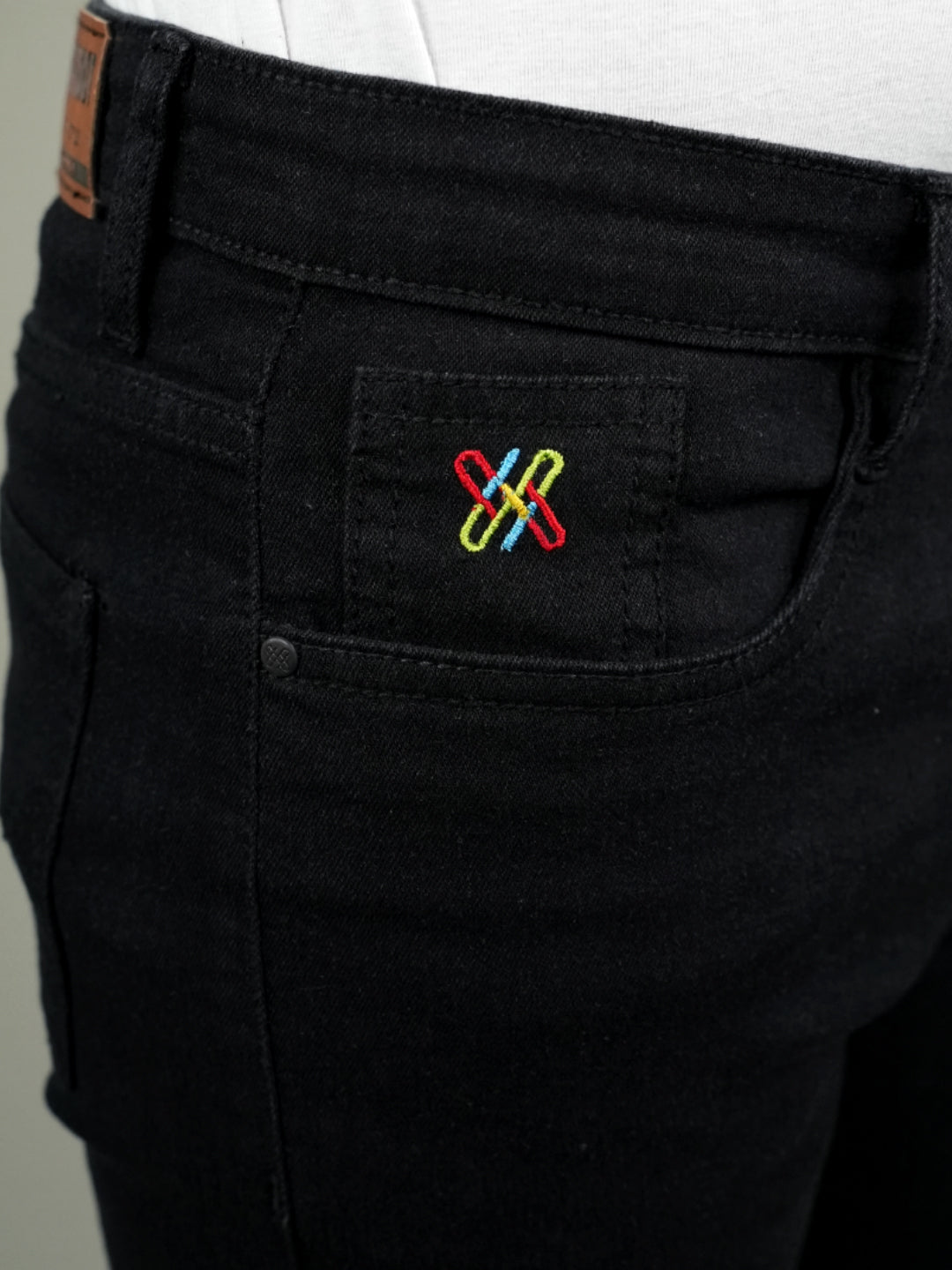 Dark Fantasy Black - Boys' Slim Fit Jeans