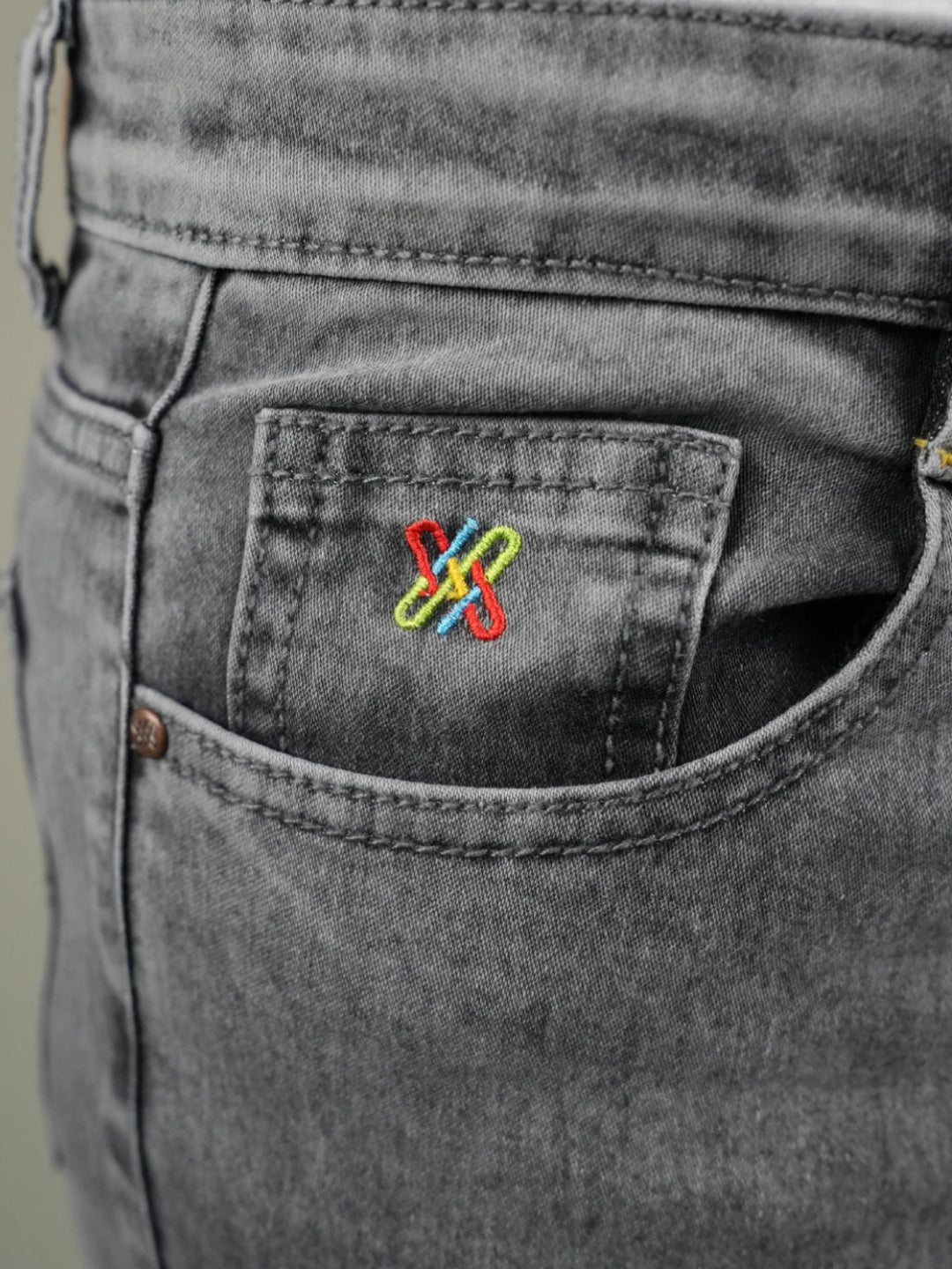 Grey Mischief - Slim Fit Jeans
