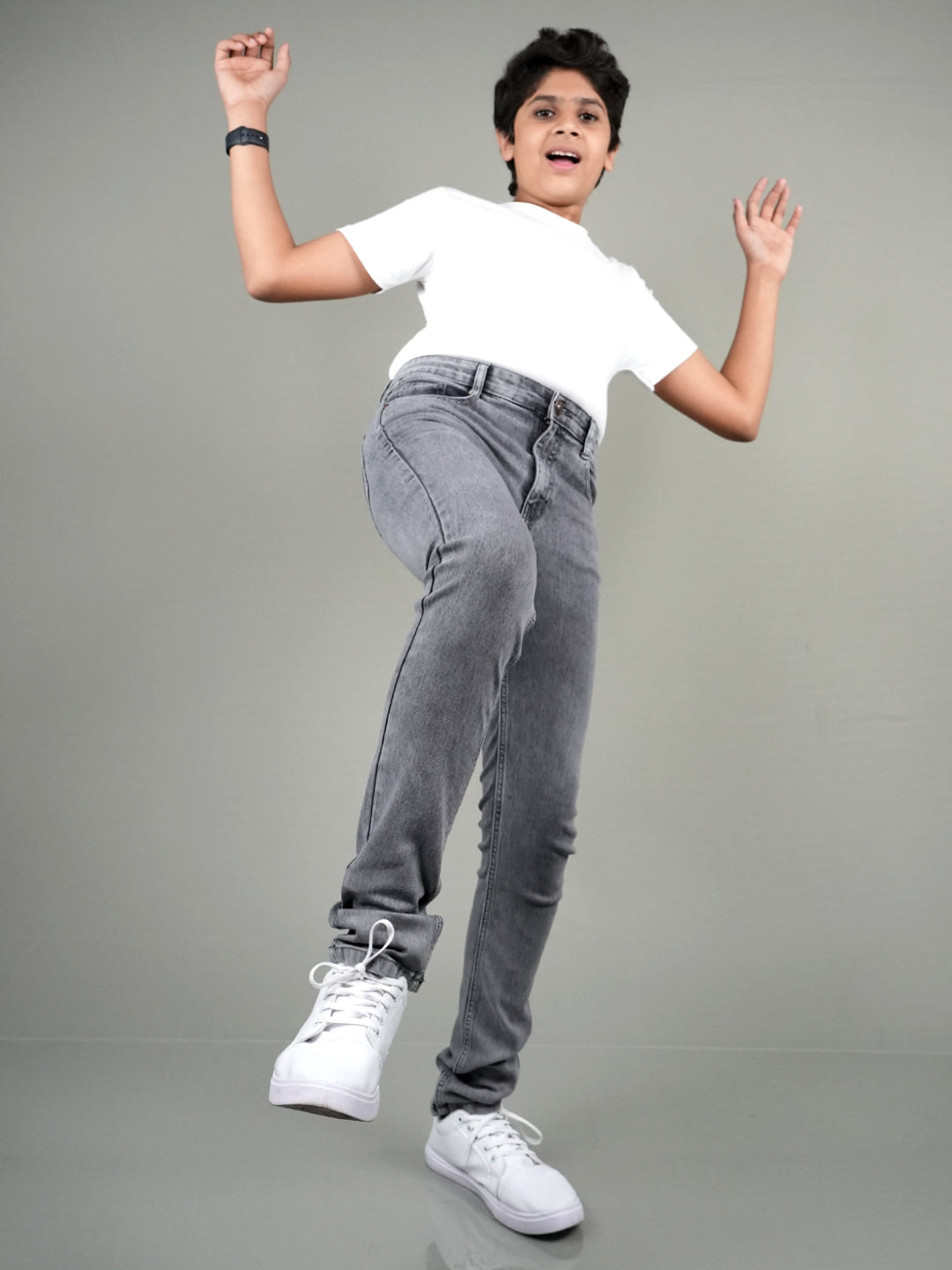 Grey Mischief - Slim Fit Jeans